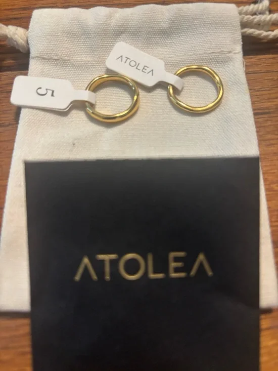 Atolea Polished Gold Slim Stackable Rings- Women's Size 5 - Picture 1 of 1